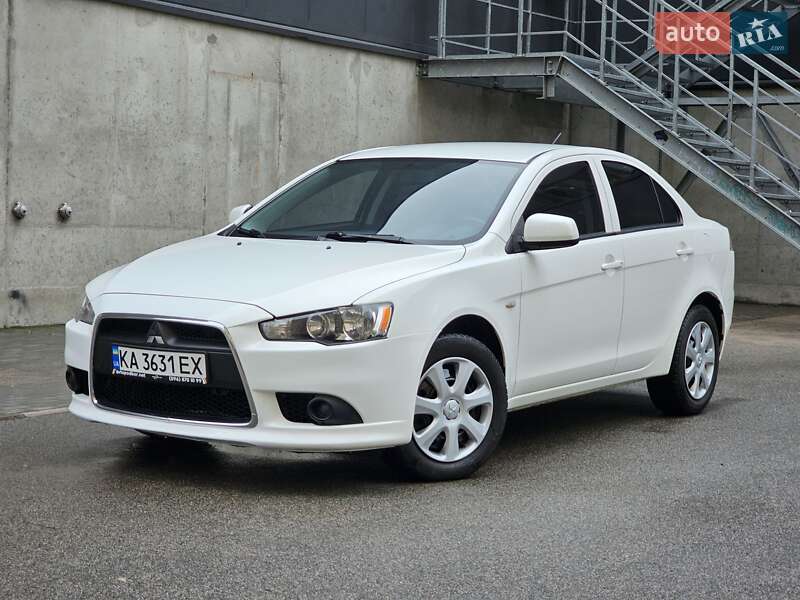 2012 mitsubishi lancer