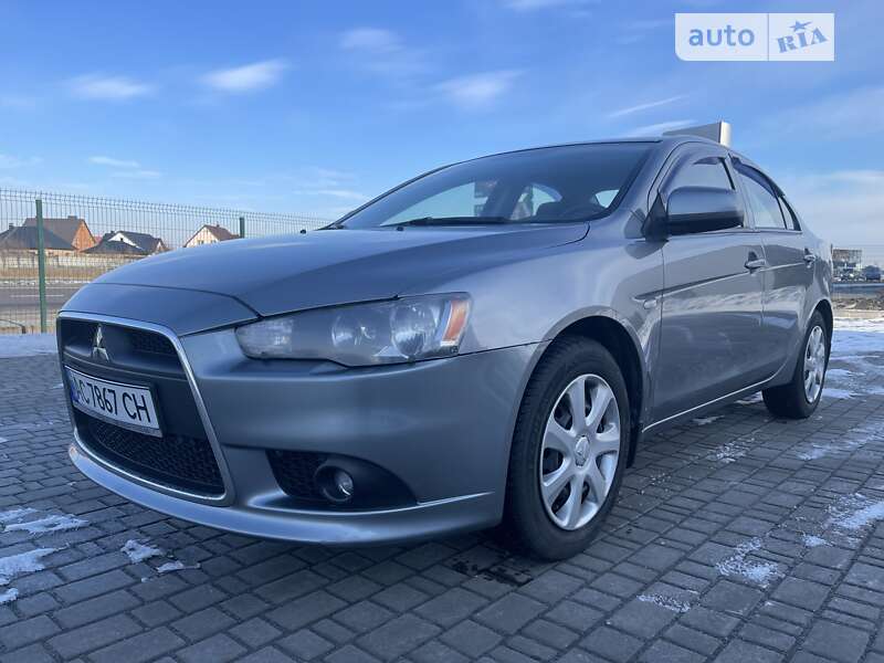 2012 mitsubishi lancer
