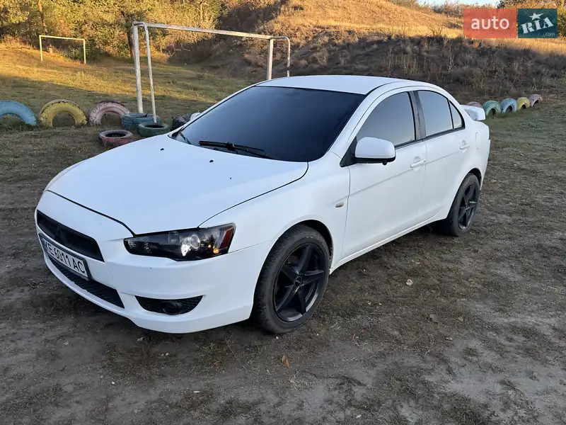 2012 mitsubishi lancer