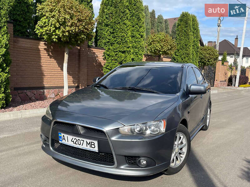 2013 mitsubishi lancer