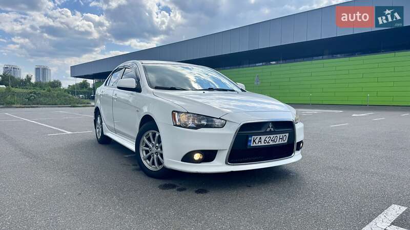 2013 mitsubishi lancer
