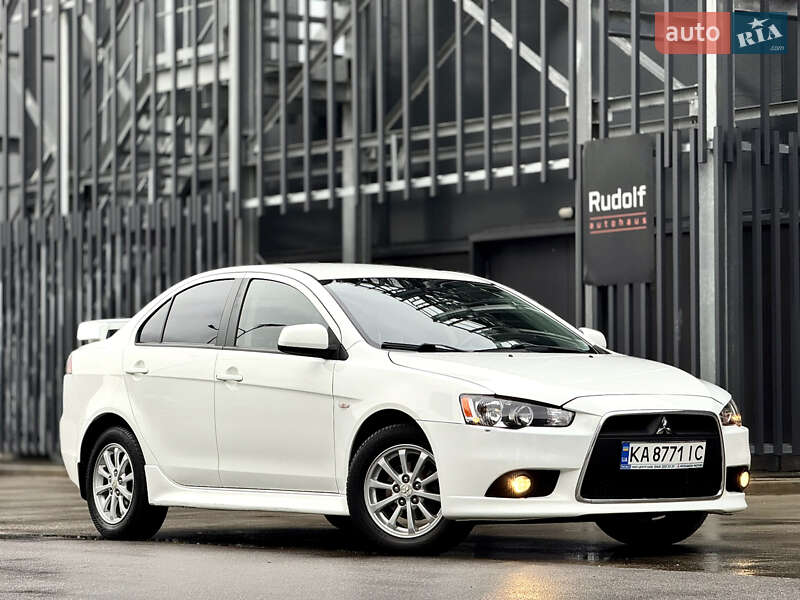 2013 mitsubishi lancer