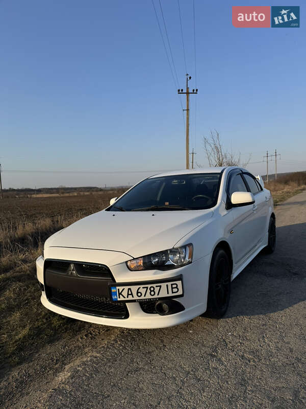 2013 mitsubishi lancer
