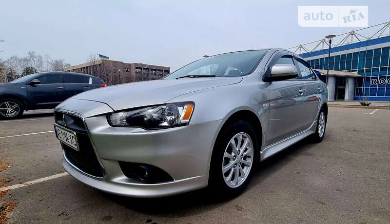 2013 mitsubishi lancer