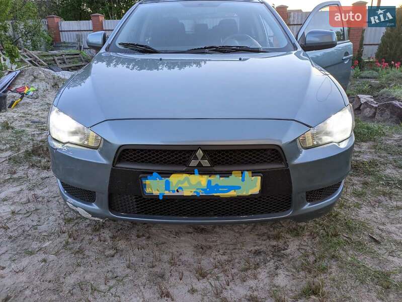2009 mitsubishi lancer