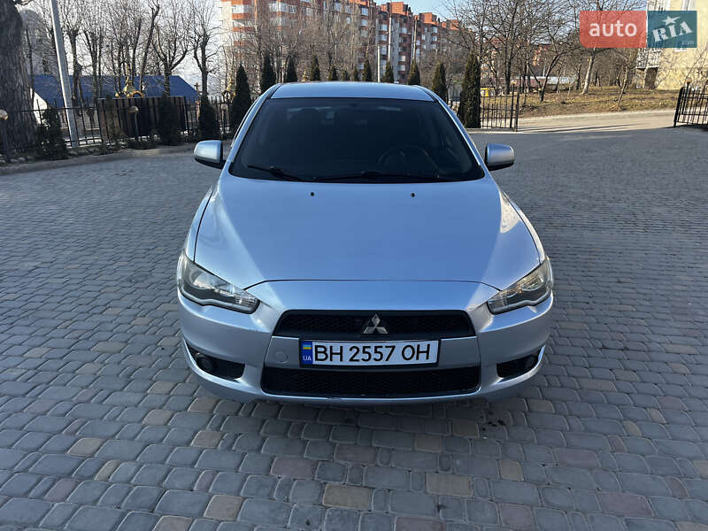 2009 mitsubishi lancer