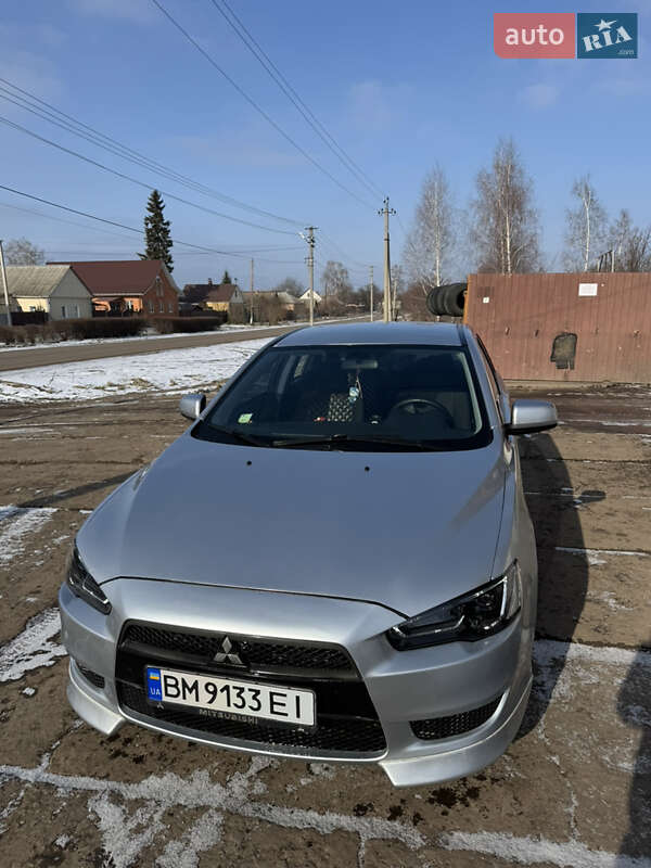 2010 mitsubishi lancer