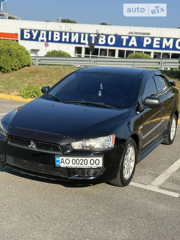 2010 mitsubishi lancer