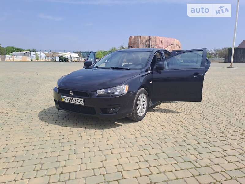 2010 mitsubishi lancer x