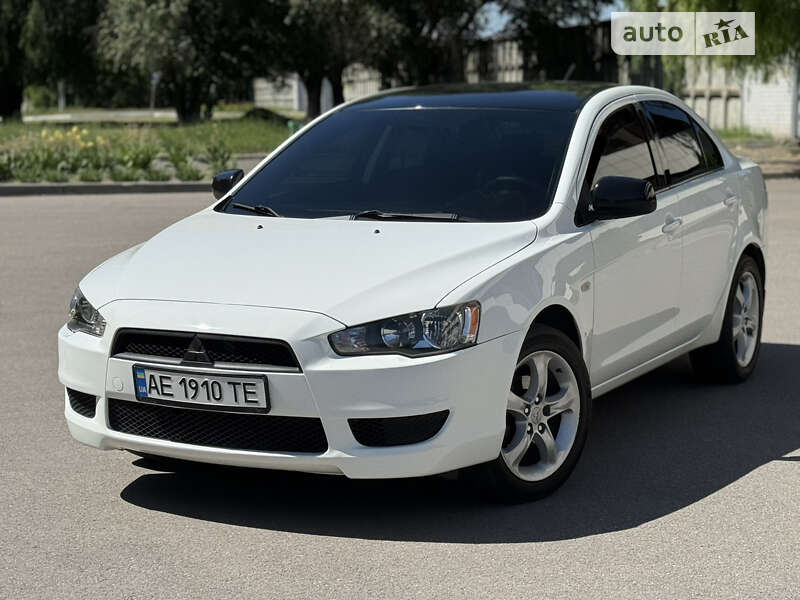 2011 mitsubishi lancer