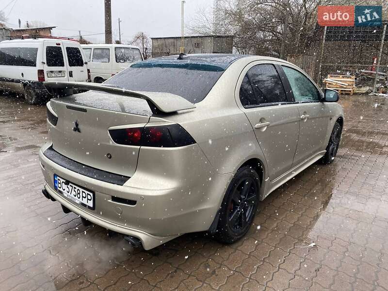 2008 mitsubishi lancer