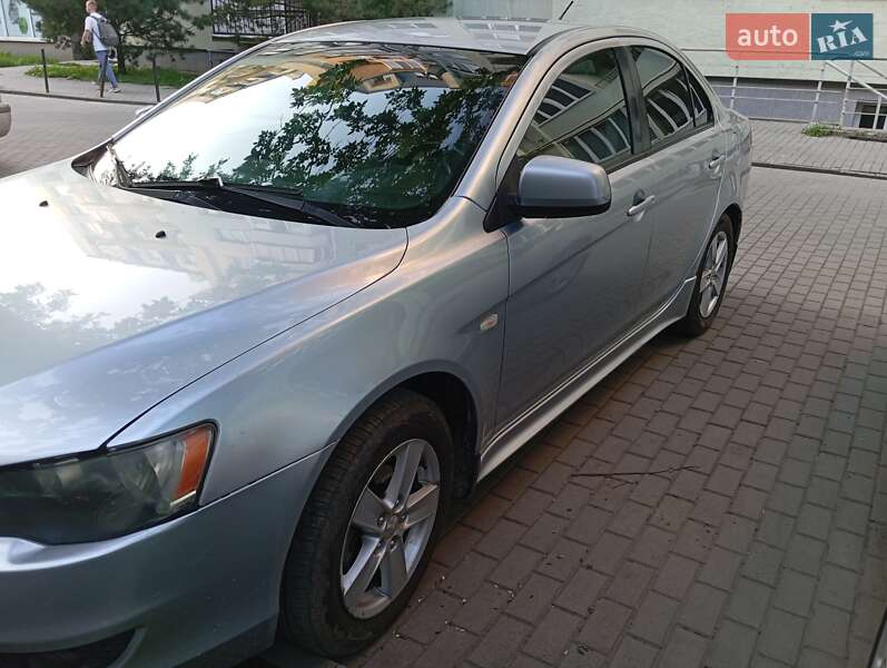 2008 mitsubishi lancer