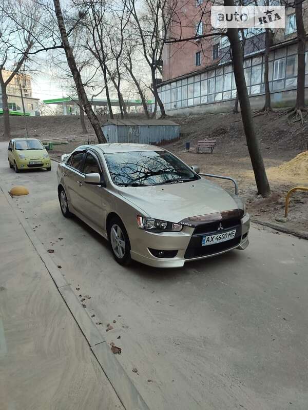 2008 mitsubishi lancer