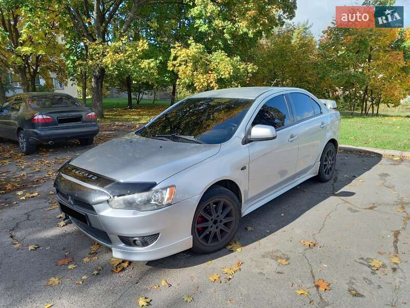 2009 mitsubishi lancer