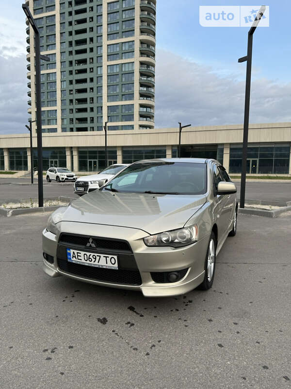 2009 mitsubishi lancer