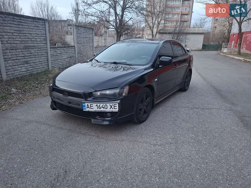 2010 mitsubishi lancer