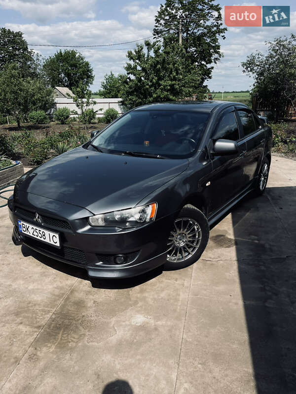 2009 mitsubishi lancer