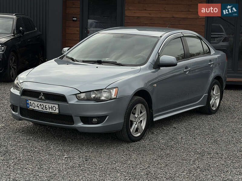 2009 mitsubishi lancer