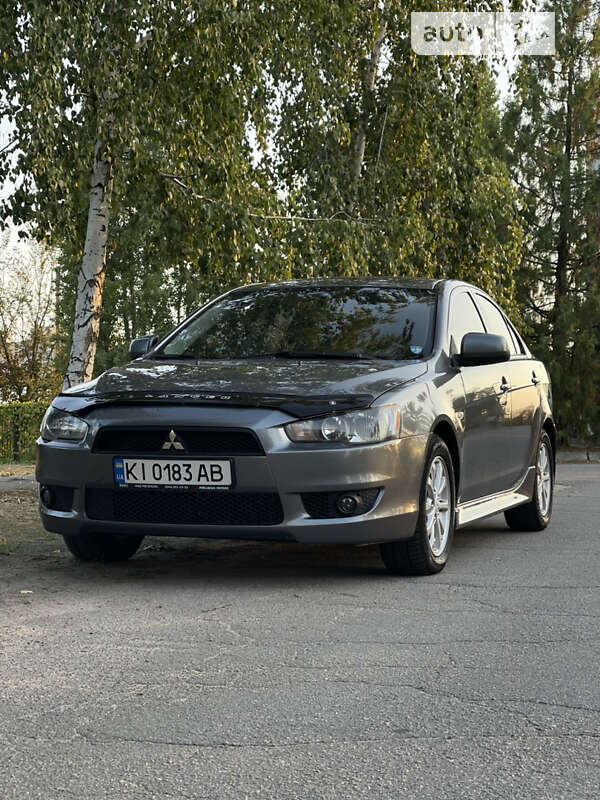 2011 mitsubishi lancer