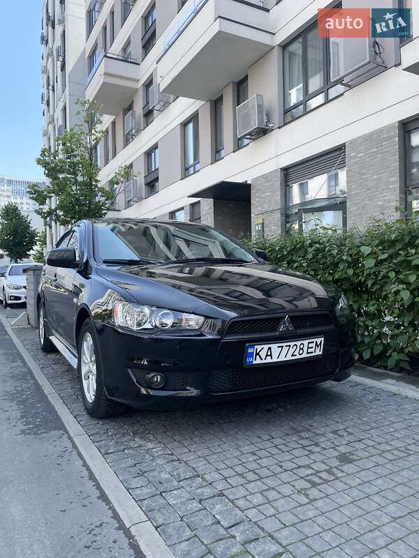 2011 mitsubishi lancer x