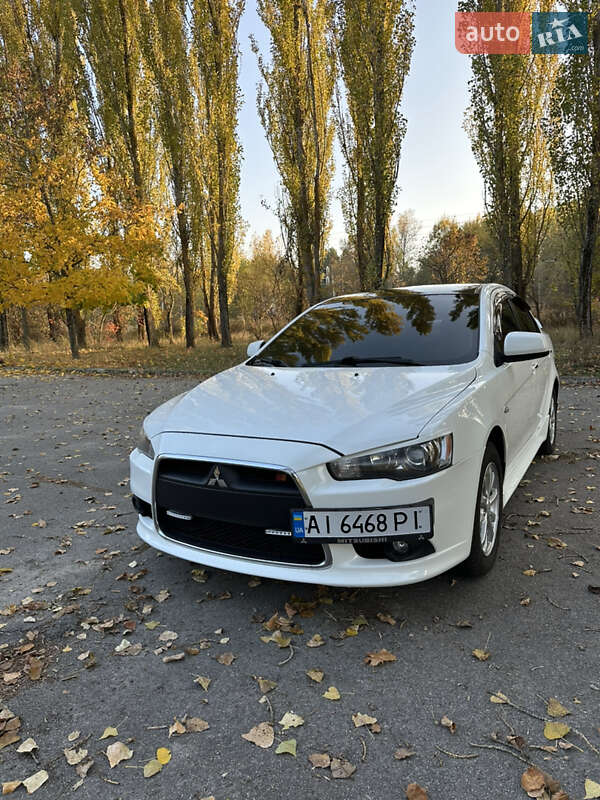 2011 mitsubishi lancer