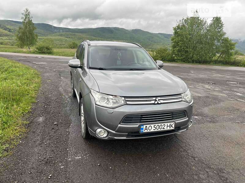 2013 mitsubishi outlander