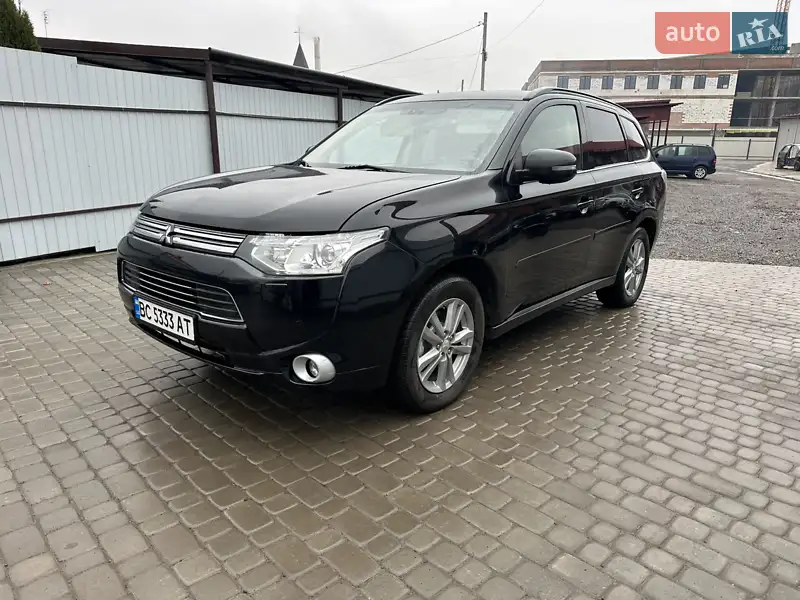 2014 mitsubishi outlander