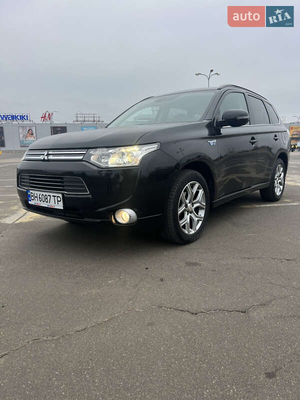 2014 mitsubishi outlander