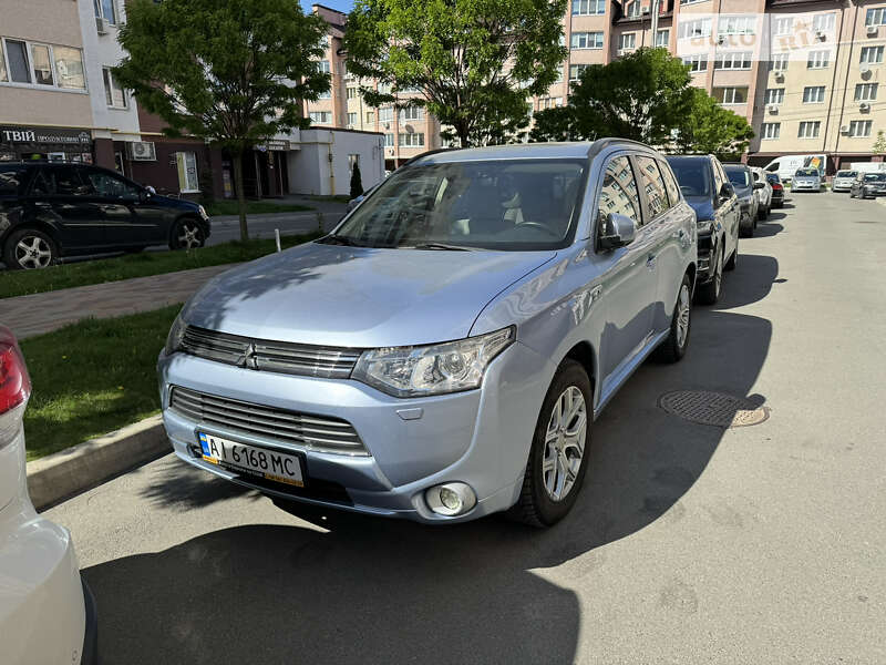 2014 mitsubishi outlander