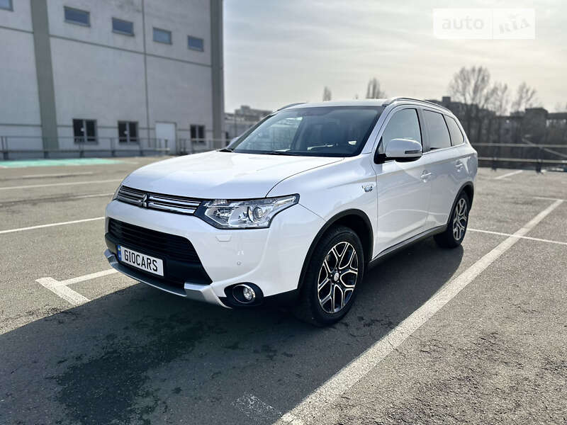 2015 mitsubishi outlander