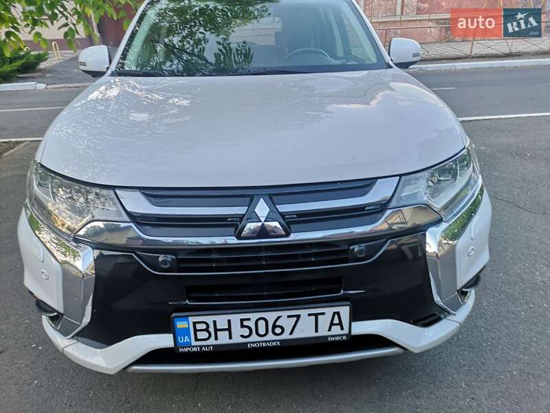 2015 mitsubishi outlander