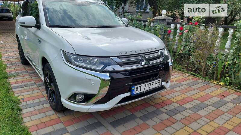 2016 mitsubishi outlander