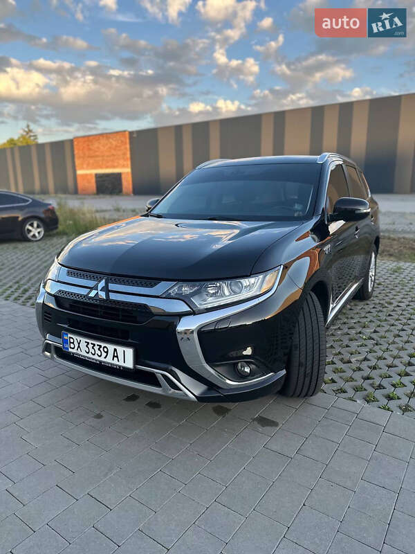 2018 mitsubishi outlander
