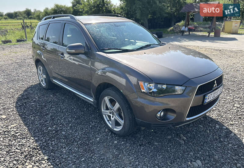2011 mitsubishi outlander