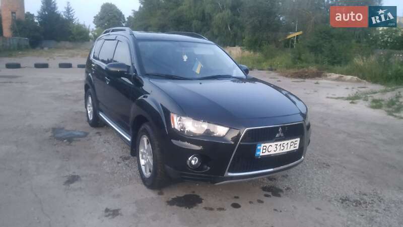 2011 mitsubishi outlander