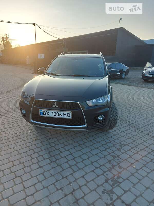 2011 mitsubishi outlander