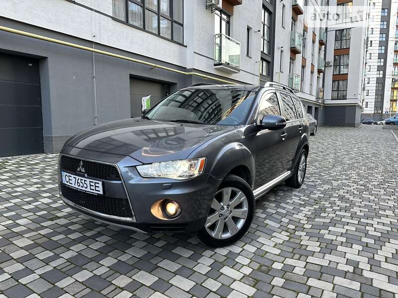 2011 mitsubishi outlander xl
