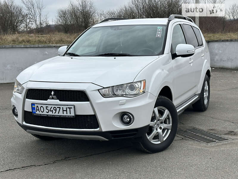 2011 mitsubishi outlander