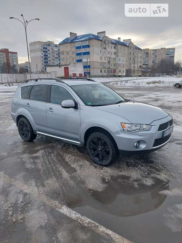 2011 mitsubishi outlander