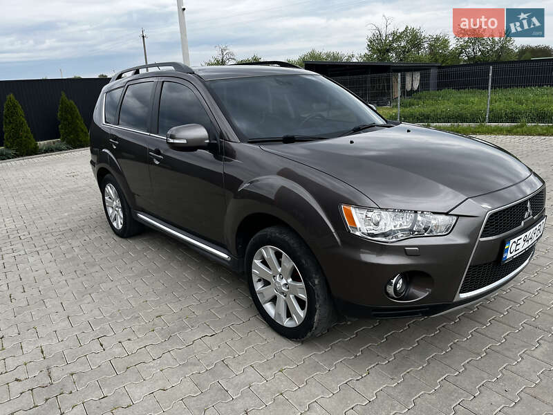 2011 mitsubishi outlander