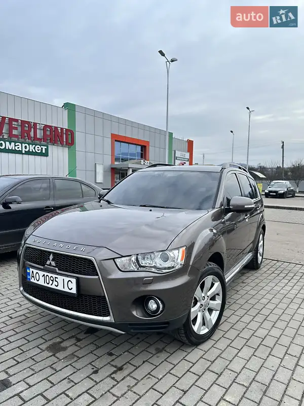 2010 mitsubishi outlander