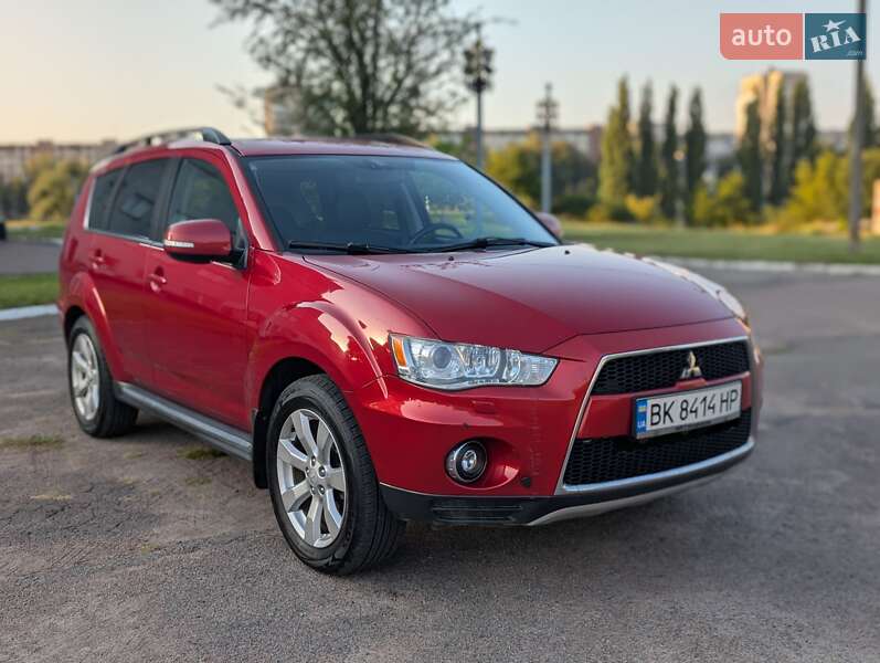 2010 mitsubishi outlander