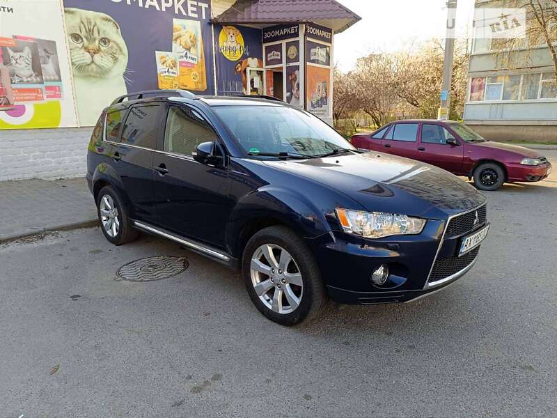 2012 mitsubishi outlander