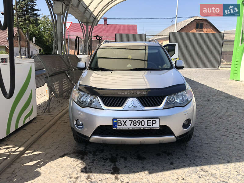 2008 mitsubishi outlander