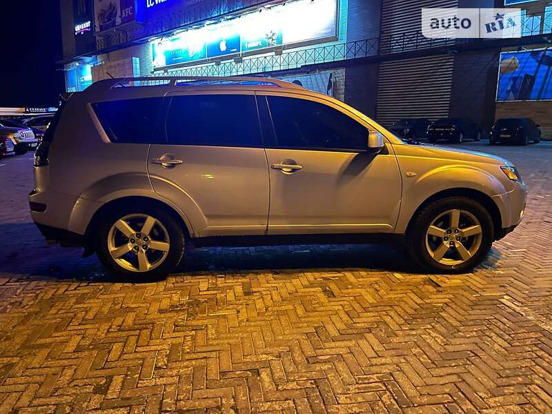 2007 mitsubishi outlander