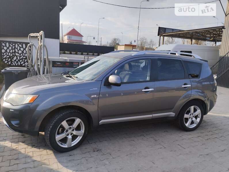 2008 mitsubishi outlander