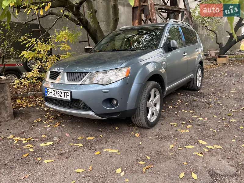 2008 mitsubishi outlander