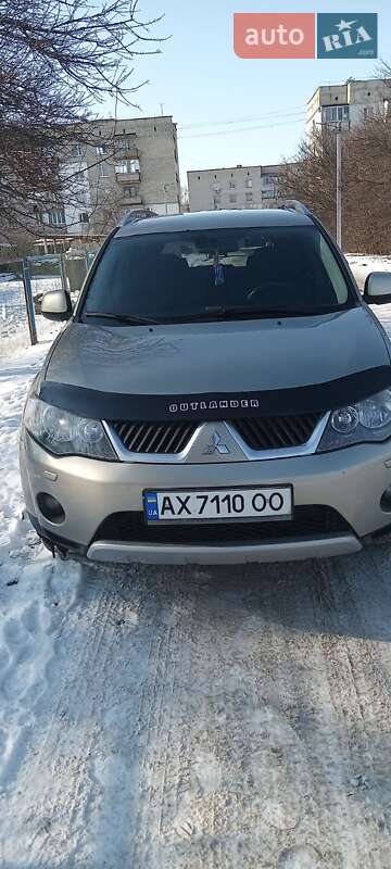 2008 mitsubishi outlander