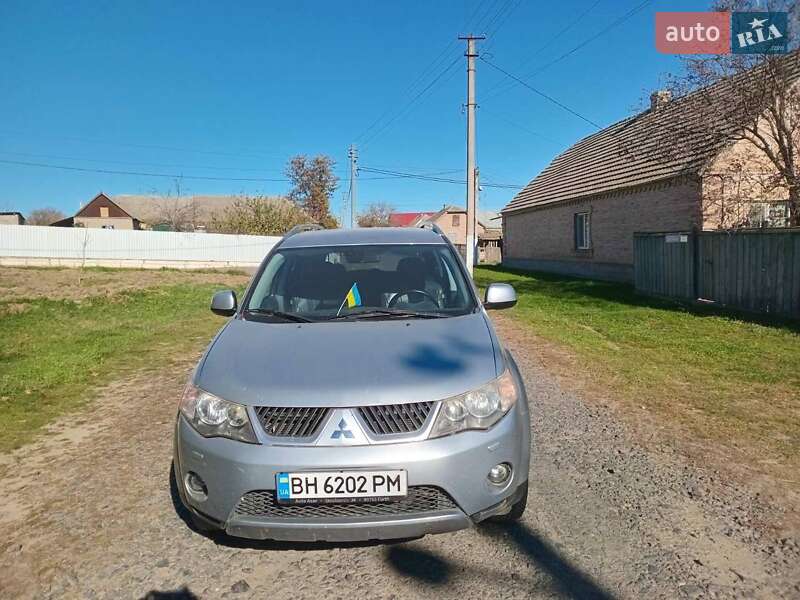 2008 mitsubishi outlander