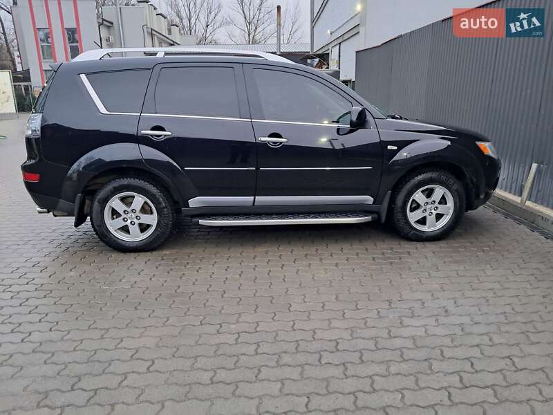 2009 mitsubishi outlander